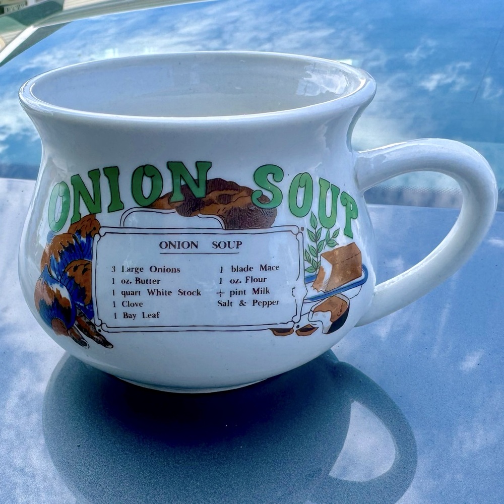 Onion soup bowl